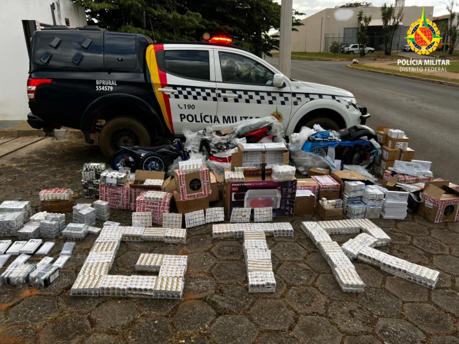 PMDF apreende carga avaliada em mais de R$ 5 milhões em ônibus de turismo