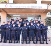 policiais militares realizam campanha de doação de sangue